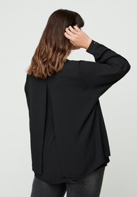 Zizzi Blus - black