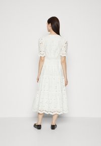YAS YASKANIKKA MIDI DRESS - Shirt dress - star white