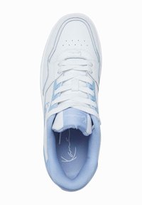 Karl Kani Tenisice - white light blue