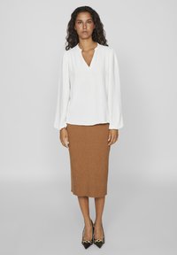 VILA VIRELLA V-NECK   - Blúz - cloud dancer