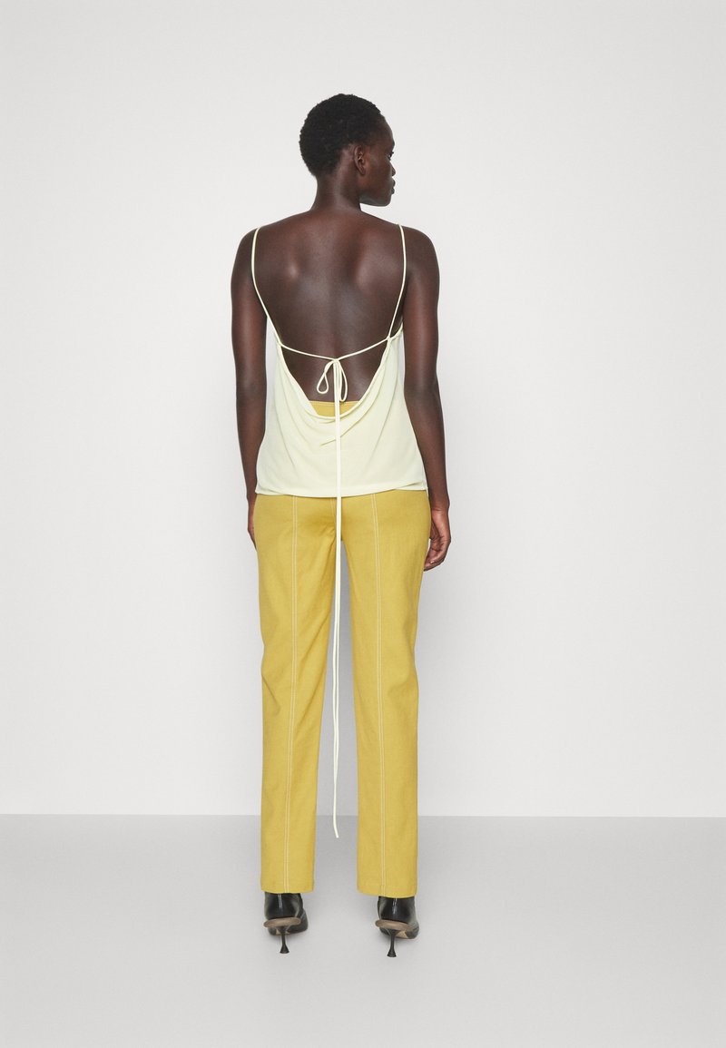 032c GOLDEN ORB - Débardeur - plastic yellow