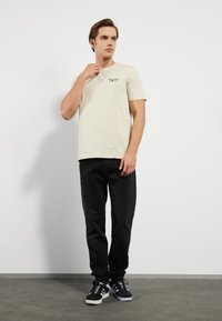 Pier One - T-shirt basic
