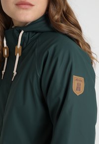 Derbe Parkaer - khaki