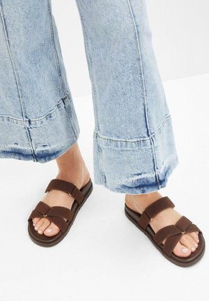 Mules - brown