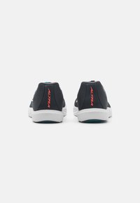 Altra ESCALANTE 4 - Scarpe da corsa su strada - black/gray