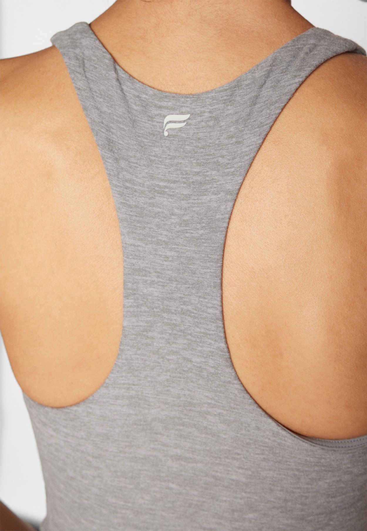 COZY ANYWHERE BUILT IN BRA TANK