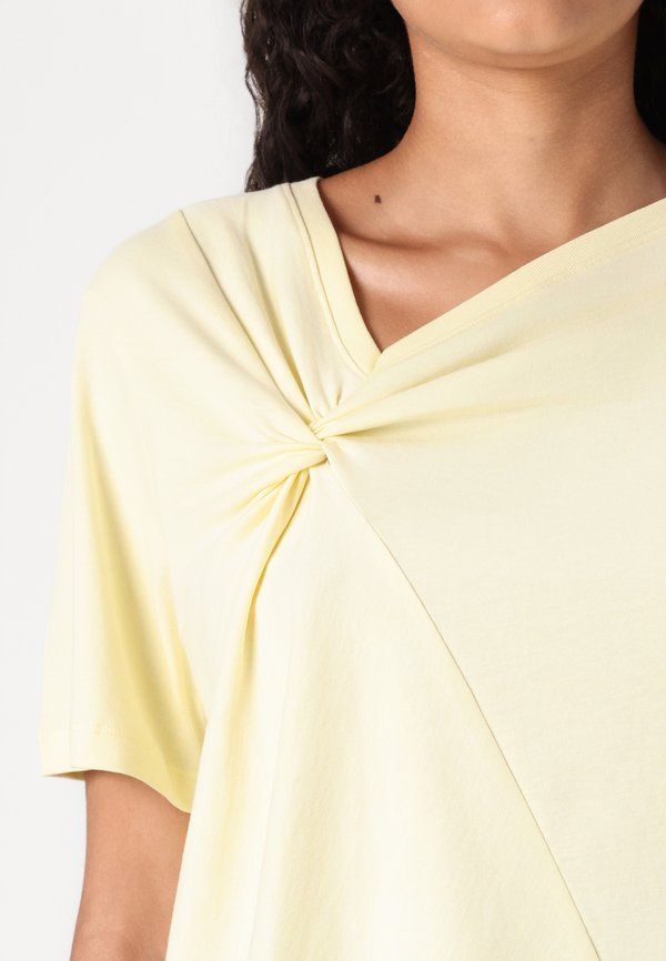 SLFMILA TWISTED TEE - Basic T-shirt - anise flower4