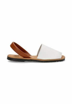 YULIA - Sandalias - white