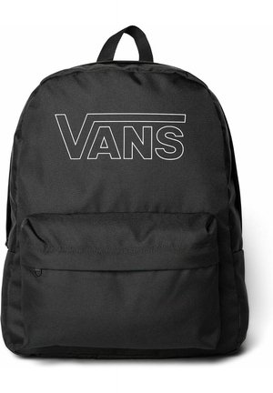 Schwarzer Stoffrucksack mit vorderer Reißverschlusstasche und weißem Vans-Logo auf dem oberen Frontpaneel, mit einer oberen Trageschlaufe.