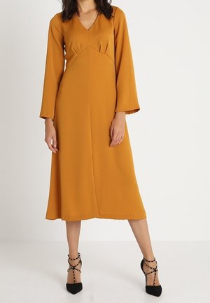 Closet Robe de jour - mustard yellow