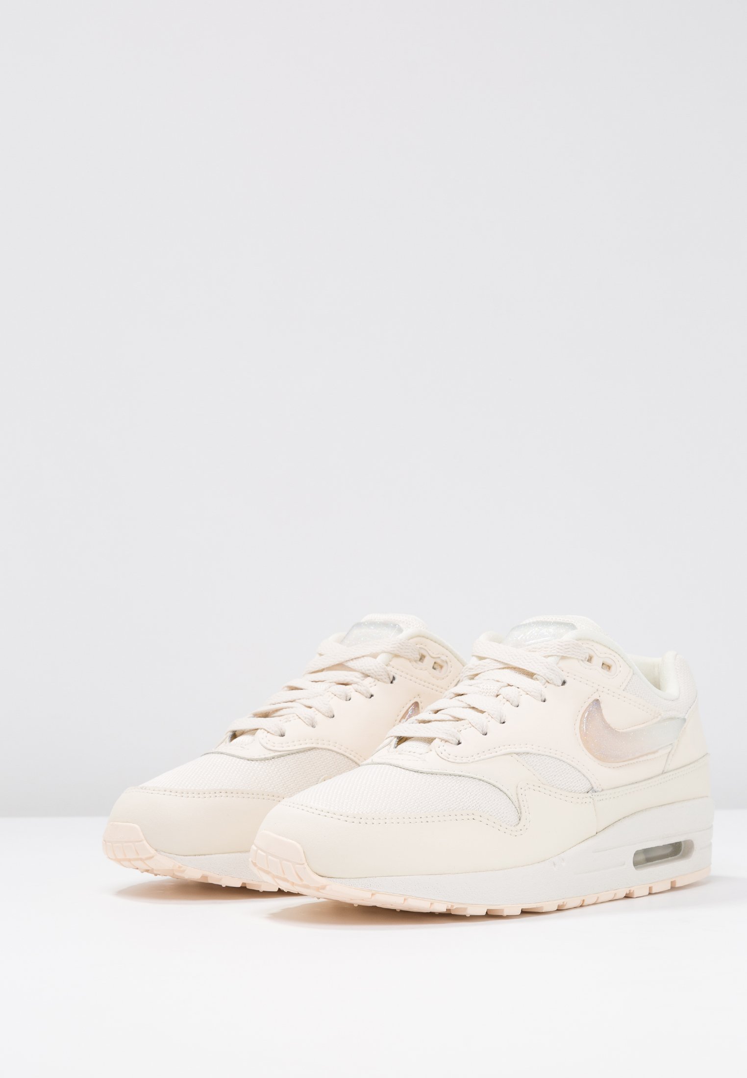nike air max 1jp