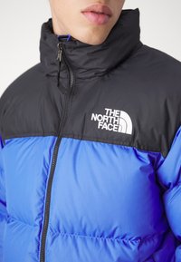 The North Face 1996 RETRO NUPTSE JACKET - Sulejope - solar blue