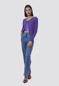 INFLUENCER Chaqueta de punto - violet