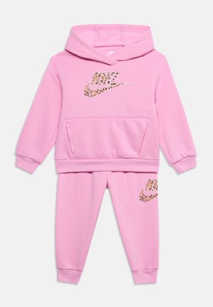 Nike Sportswear, - Dres
