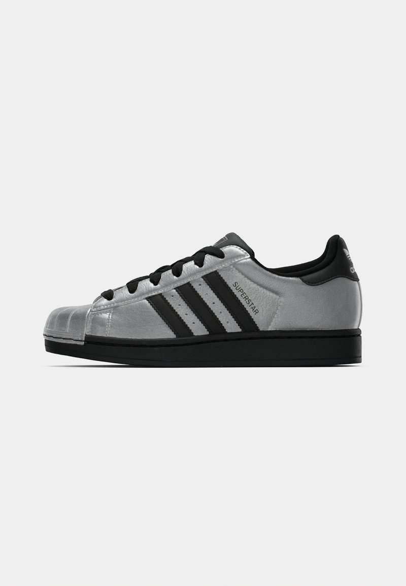 adidas Originals SUPERSTAR II W - Sneaker low - silver-coloured  metallic/core black/silberfarben - Zalando.at