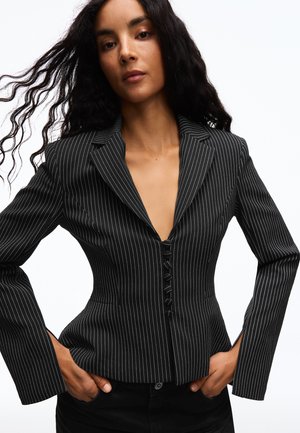 Bershka, TAILORED PINSTRIPE BLAZER - Blazer - black