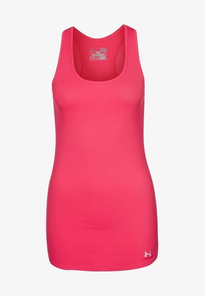 Jasnoróżowy sportowy top bez rękawów z racing backiem i małym białym logo Under Armour w pobliżu dołu.