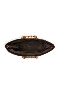 Sac en cuir marron avec un haut ouvert, doté d'un intérieur lisse, de poignées en style bambou et d'accents en métal doré.