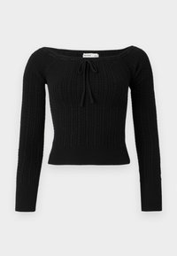 Off-the-Shoulder Cable-Knit Sweater - Strikkegenser - black