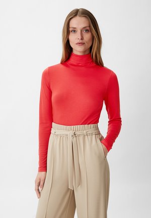 comma, Long sleeved top - chilirot