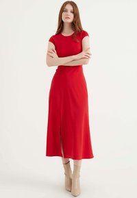 Unausgewählt, red