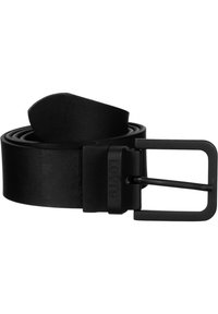Ceinture en cuir noir avec une texture lisse, dotée d'une boucle en métal noir simple et d'un logo de marque. La ceinture est enroulée.