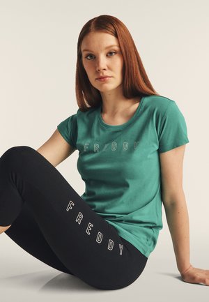 Freddy SCOLLO TONDO CON LOGO GLITTER - Camiseta estampada - greenlake silver