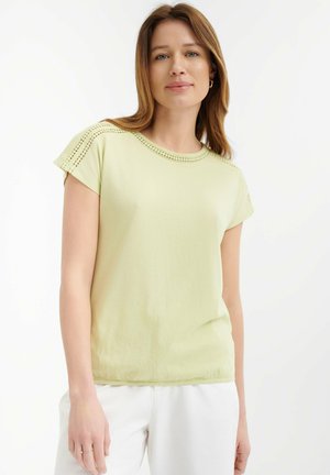 - T-shirt z nadrukiem