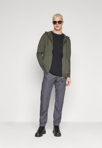 AllSaints BRACE ZIP HOODY - Felpa con zip - dark ivy green