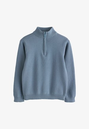 Jersey de punto azul claro con cuello de cremallera hasta un cuarto, puños y dobladillo acanalados. Textura suave con un patrón uniforme en toda la prenda.