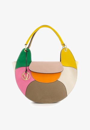 Farbige Lederhandtasche in runder Form mit Patches in Grün, Pink, Orange, Beige und Gelb; enthält ein Logo-Detail in goldenem Farbton.