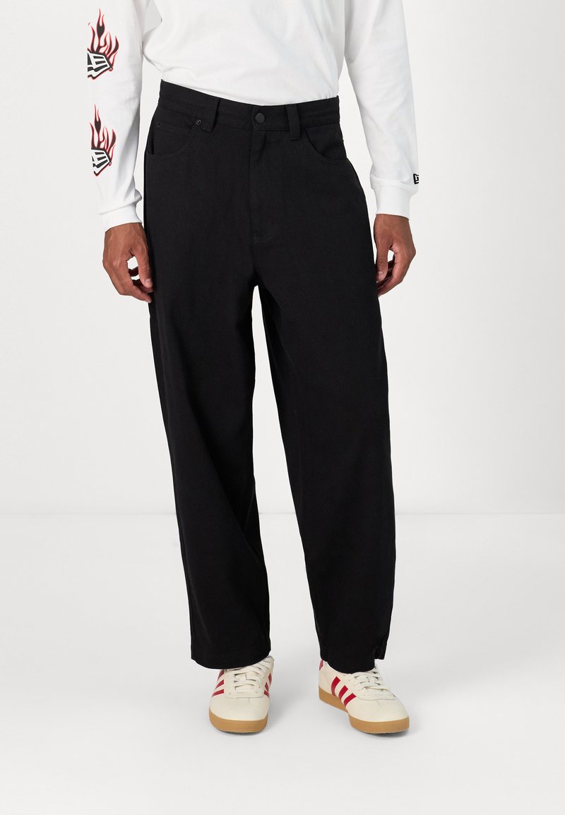Santa Cruz BIG PANTS UNISEX - Traperice opuštenog kroja - dye black