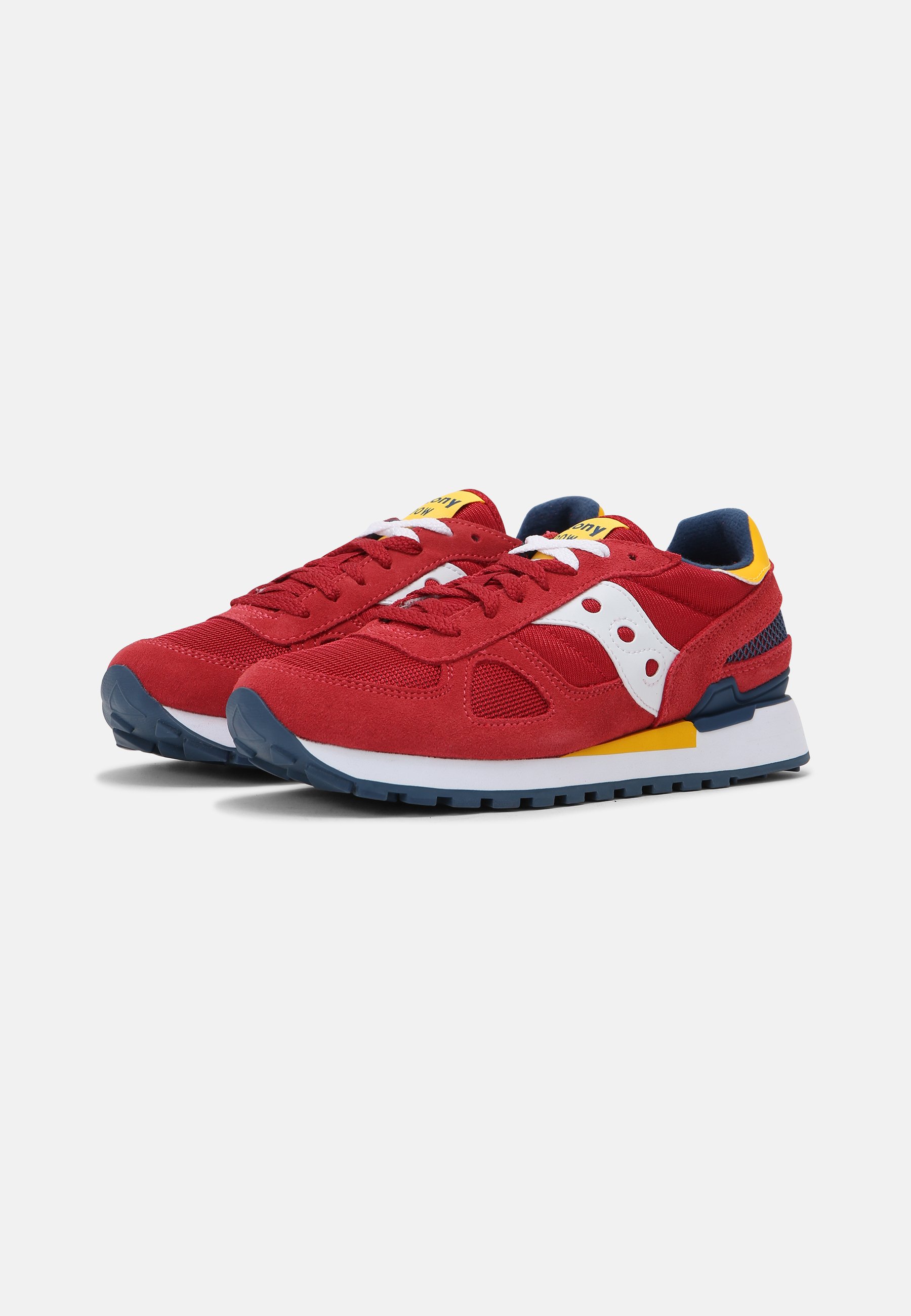 saucony trainers red
