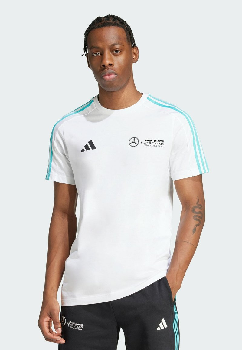 adidas Originals - MERCEDES - AMG PETRONAS FORMULA ONE TEAM DNA MEN - Print T-shirt - white black, Enlarge