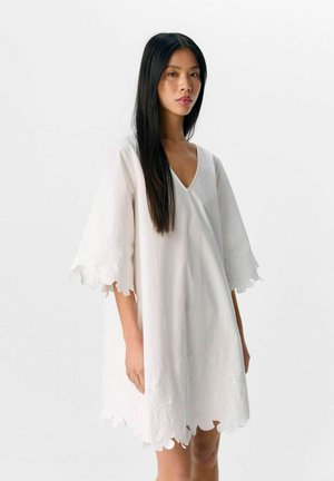 STICKEREI - Day dress - cloud dancer