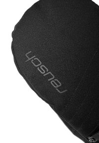 Black padded laptop sleeve featuring a smooth texture and subtle stitching, with the brand name "reusch" printed in gray on the surface.
