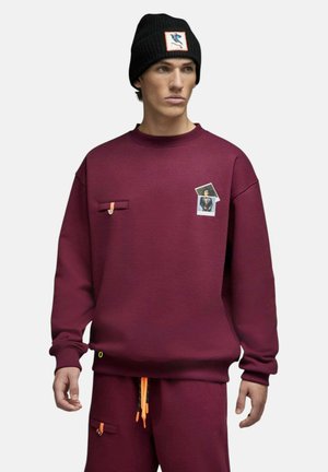 Saē, SWEATSHIRT ISHI MEDUSA LENNY BURGUNDY HOMME - Sweatshirt - bordeaux