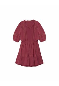 Vestido marrón rojizo con mangas abullonadas, escote en forma de v y detalles de encaje en el cuerpo y las mangas. Presenta un dobladillo acampanado y lazos de cordón.