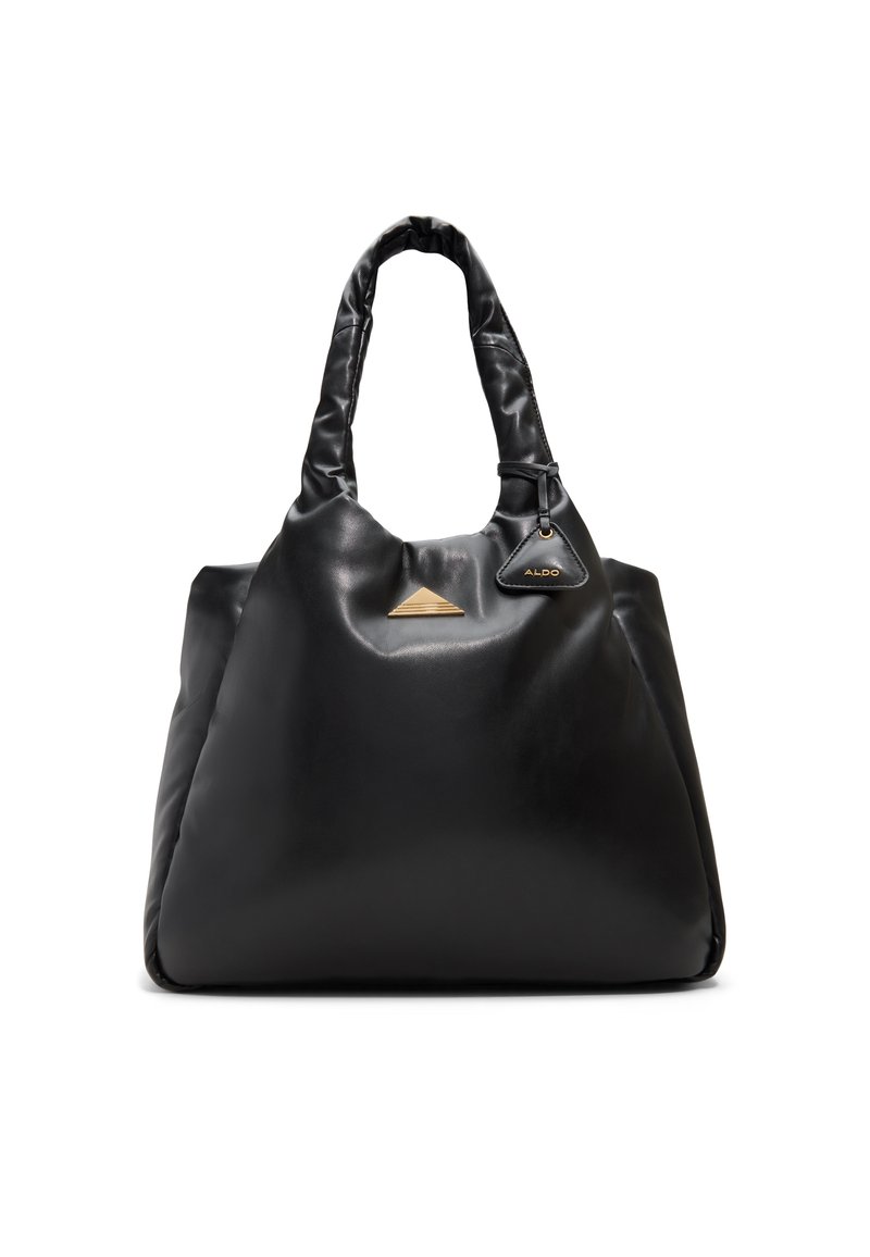 Zwarte leren tote bag met een slordig ontwerp. Heeft een driehoekige gouden accent aan de voorkant en een afneembare tag met branding.