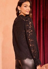 Love & Roses REGULAR FIT - Blůza - black lace