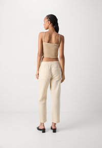 Esprit Pantalon classique - cream beige