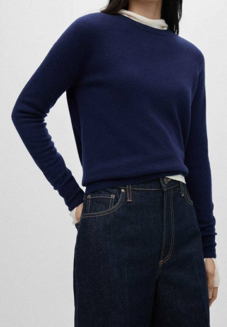 Mango Pullover - royal blue