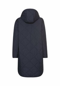 Navy gewatteerde lange jas met een capuchon, met een ruitjesstructuur en drop shoulders. Gladde stof met een ronde onderrand en zonder sluitingen.