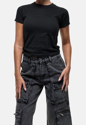 T-shirt basic