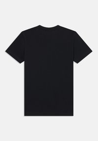 Schwarzes Baumwoll-T-Shirt mit kurzen Ärmeln, rundem Halsausschnitt und sauberem Saum. Glatte Textur, keine sichtbaren Muster oder Akzente.