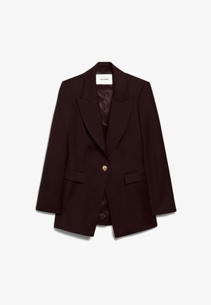 Bordeaux blazer met een paspelkraag, sluiting met één gouden knop, twee voorkruiszakken en een gladde satijnen voering. Getailleerde pasvorm.