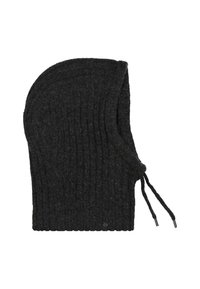 Balaclava nera a costine con lacci e punte metalliche su sfondo bianco.