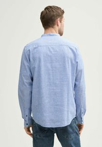 TOM TAILOR REGULAR FIT - Overhemd - sapphire blue stripe