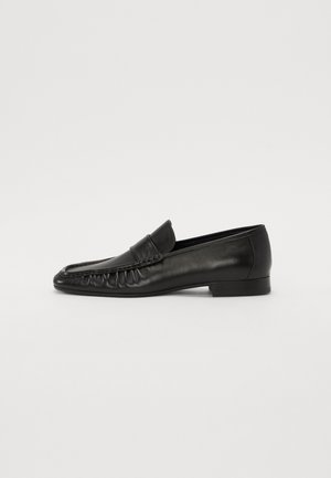 Filippa K GATHERED DETAIL - Moccasins - black
