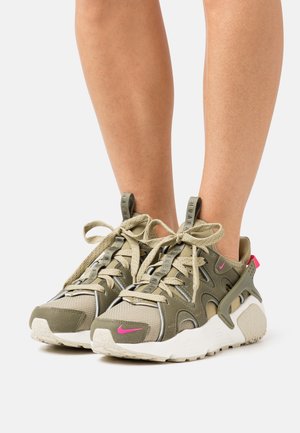 Nike Sportswear, Baskets basses - khaki